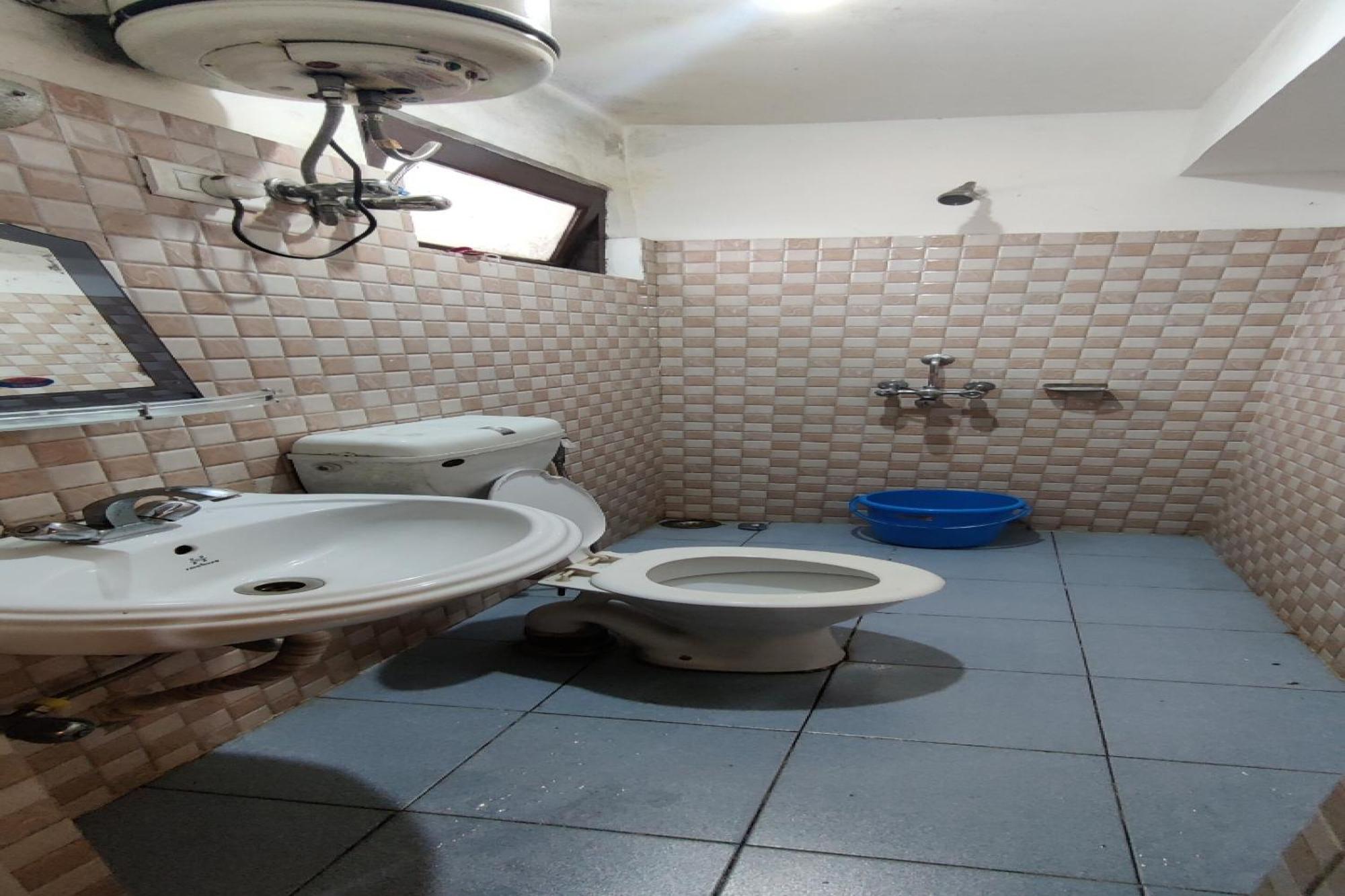 Capital O 8272 Hotel Pratigya Residency ガントク エクステリア 写真